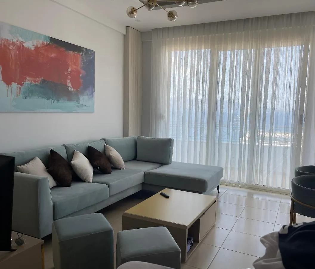 Domi Luxury Beach View Apartments In Saranda 0*, סרנדה אלבניה